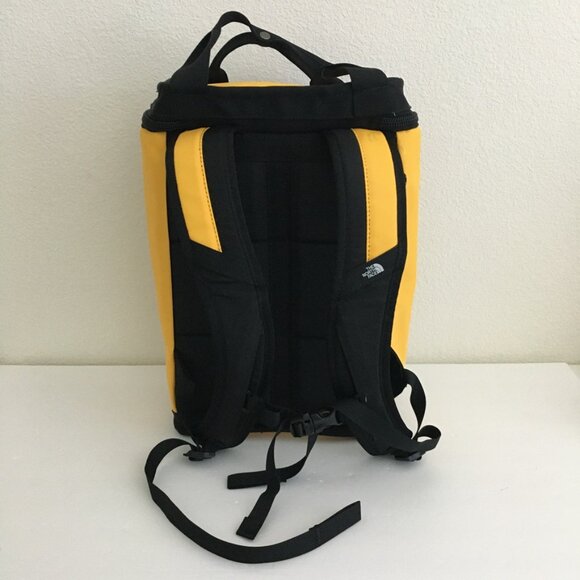 The North Face Backpack Yellow 14L Explore Fusebox Excellent pre-owned condition - Picture 3 of 14